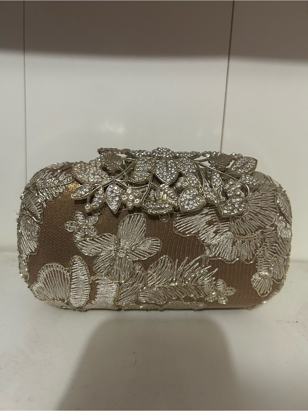 Floral Lace Embroidered Rhinestone Clasp Gold Hard Shell Evening Clutch Purse